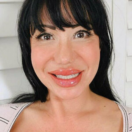 avadevine HD女優 写真