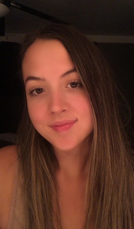 Brikitch セックスモデル 写真