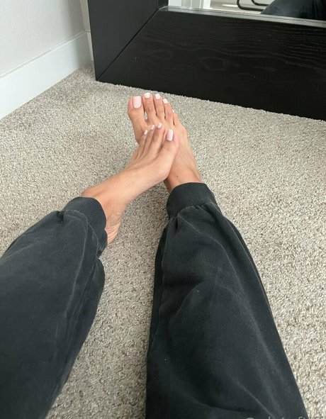 アナル乱交オンリーファンズ ホットヌード 画像