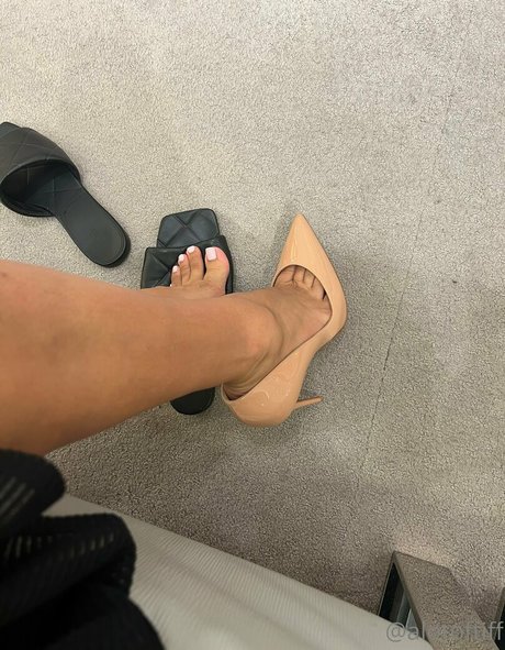 ぽっちゃりアナルオンリーファンズ ポルノ 写真