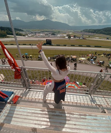 pasenciuc karina アダルト女優 ギャラリー