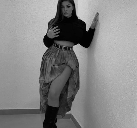 pasenciuc karina 美しいスター アーカイブ