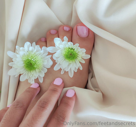 feetandsecrets HDスター 写真
