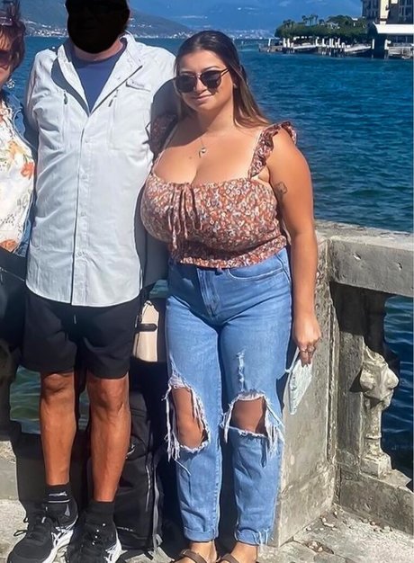 シャイなオンリーファンズ 無料アダルト 写真