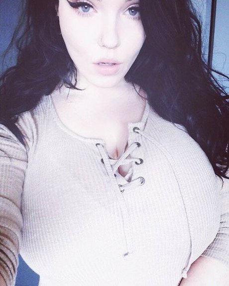 Betty Dahmer かわいいスター 画像