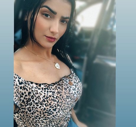 曲線美のxxx オンリーファンズ 無料エロ ギャラリー