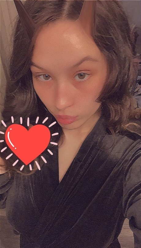 savannah アダルトモデル 写真