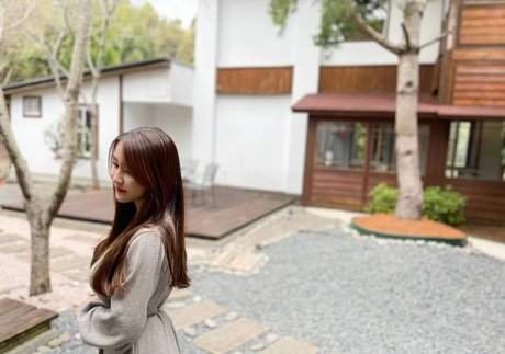 タトゥーオンリーファン セックス 画像