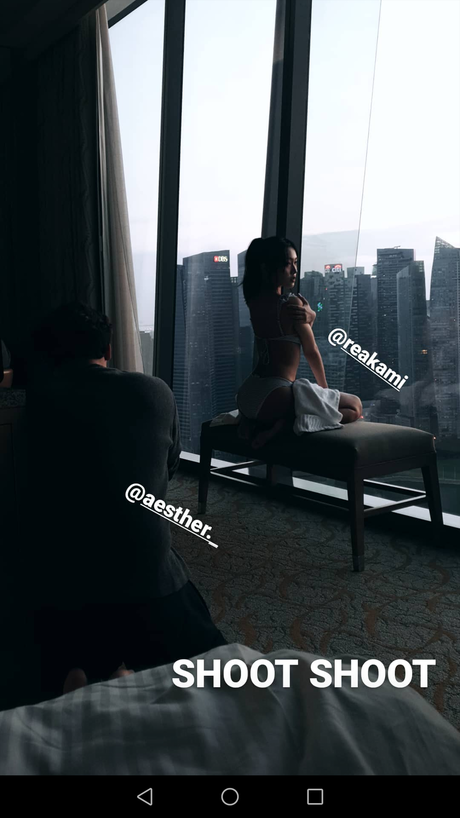 Reakami 完璧なモデル 写真