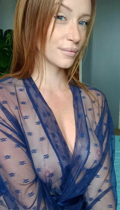 ヌード熟女オンリーファンズ ヌード 画像