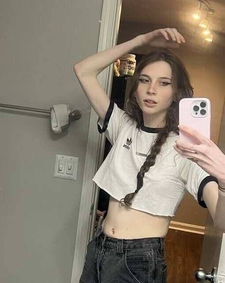 Lillith Xoxo ヌードスター 写真