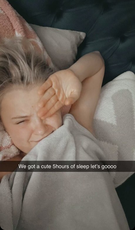 ぽっちゃりブルネットオンリーファンズ 可愛い ギャラリー