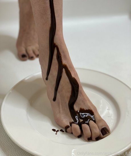 arch angel 8 5 最高の女優 写真