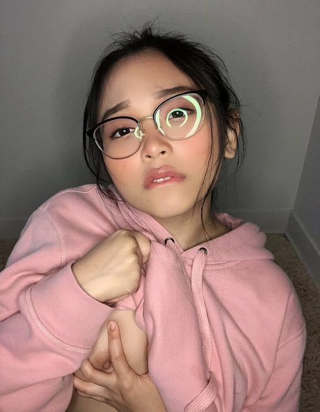 POV 熟女 オンリーファンズ 美しいヌード 写真