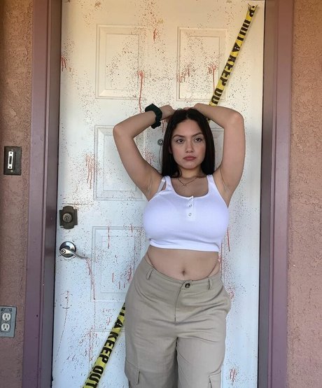 Wendy Chavez スター xxx 写真