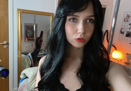 Apollolol 完璧なモデル 写真