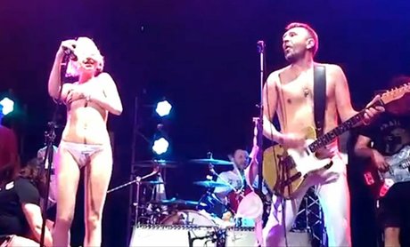 Alica Vox アダルトモデル 画像