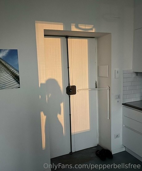 pepperbellsfree 裸の女優 写真