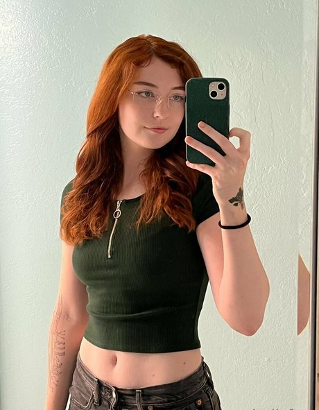 pepperbellsfree トップモデル 写真