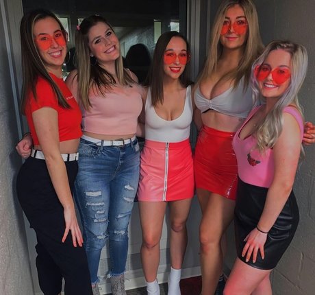 meakelena アートスター 写真