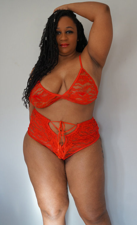 ワークアウト オンリーファンズ ホットヌード 写真