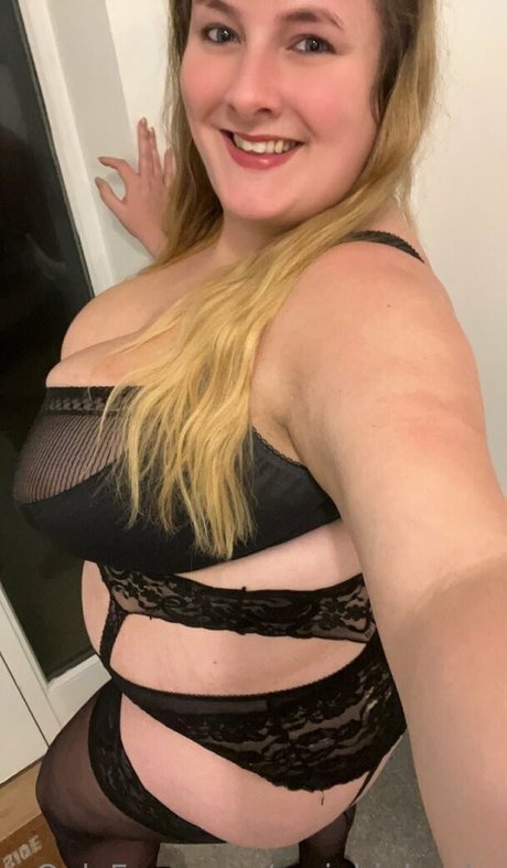 rosiebigboobs エロティックなスター 写真