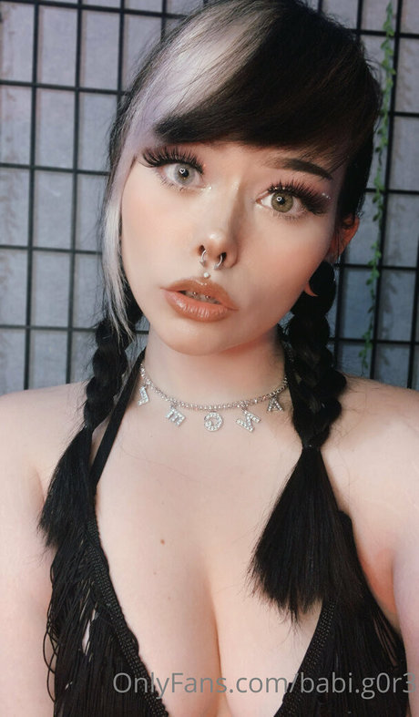 フィットネス熟女オンリーファンズ ポルノグラフィック 画像