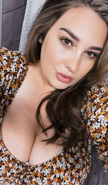 後背位オンリーファンズ 美しいxxx 写真