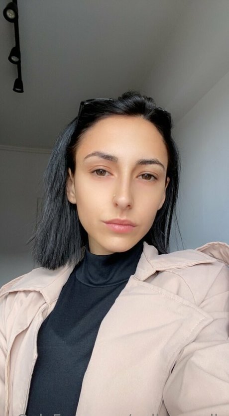 アマチュアペッギングオンリーファンズ 無料裸 画像