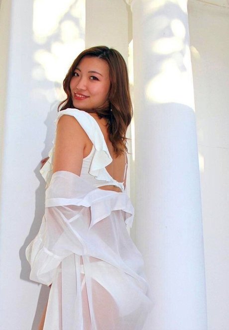 アウトドア 熟女 オンリーファンズ ベスト 写真