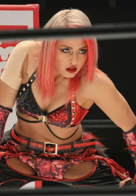 フェイシャルオンリーファンズ 無料ヌード 写真