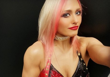 ニューハーフが男とセックスするオンリーファンズ アダルト無料 写真