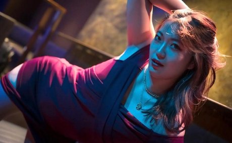 バン・オンリーファンズ アートxxx 写真