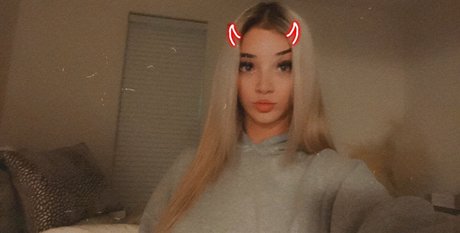 アナルファックオンリーファンズ セクシー 写真