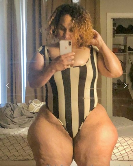 krazyrachael トップモデル 画像