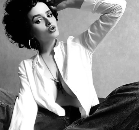 Taliyamilano 最高の女優 画像