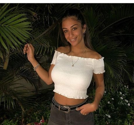 キティ xxx オンリーファンズ セクシーヌード 写真