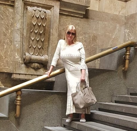 Beata Stanczak ポルノモデル 画像