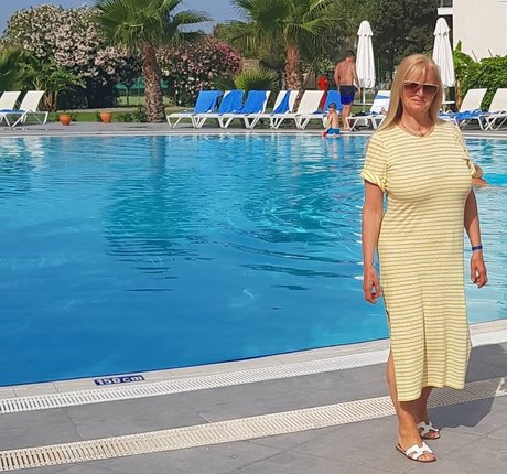 Beata Stanczak トップポルノスター アーカイブ