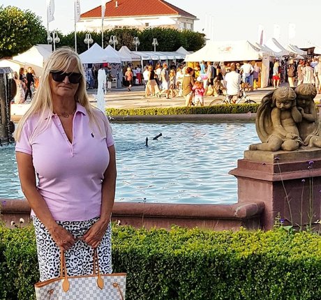 Beata Stanczak かわいいスター ギャラリー