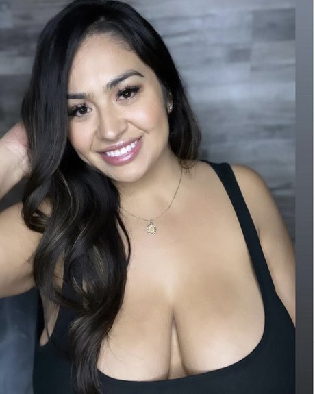 meliii 247 無料のポルノスター 画像