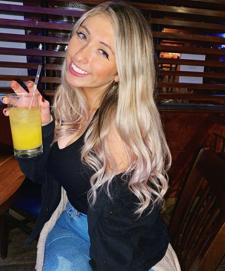 Kayla A 最高のスター 写真