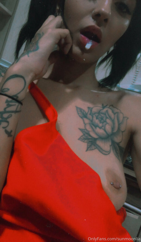 sunmoonlia 無料モデル 写真