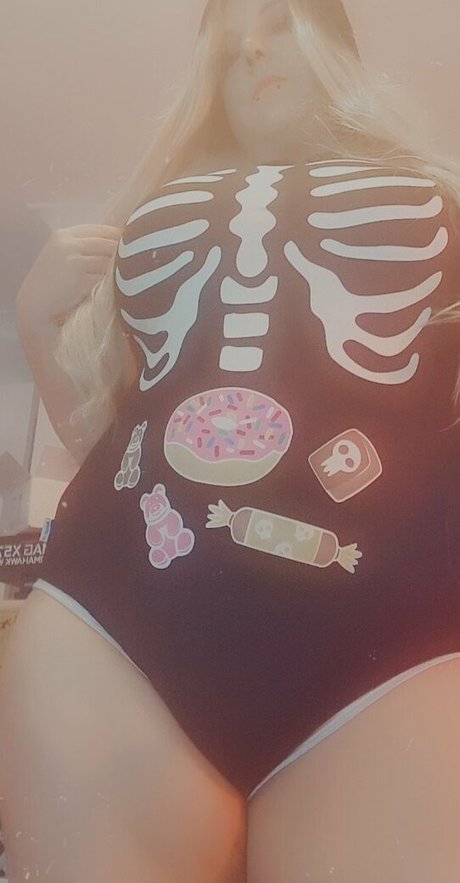 therealmisskat ヌード女優 写真