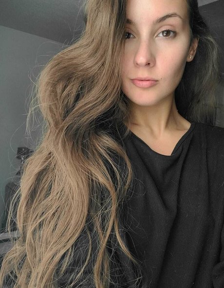 陸軍の熟女オンリーファンズ パーフェクト 画像