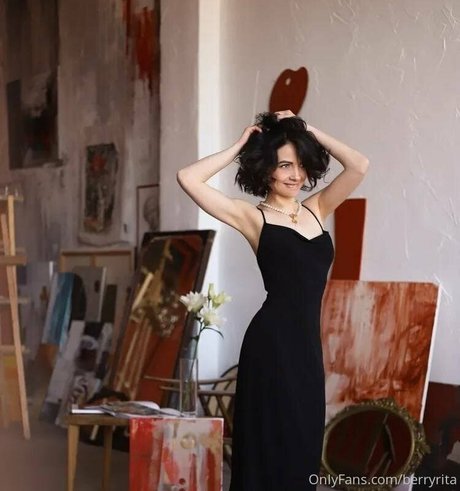 berryrita スター 裸 ギャラリー