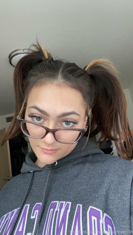 アマチュアペッギングオンリーファンズ セクシー アーカイブ