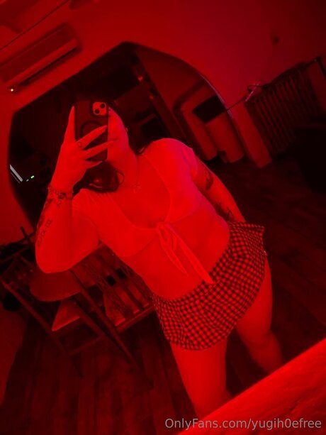 yugih0efree 最高のモデル 画像