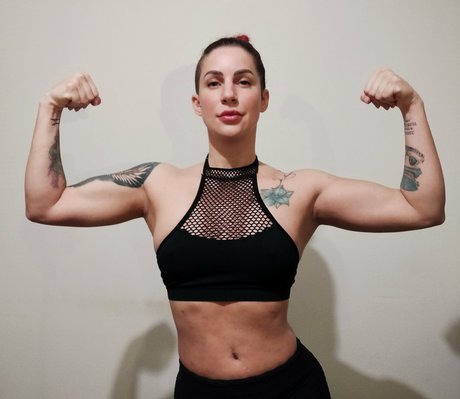 larraphoenix 無料スター 写真