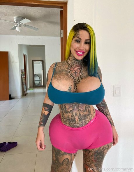 Xomarym 可愛い女優 ギャラリー